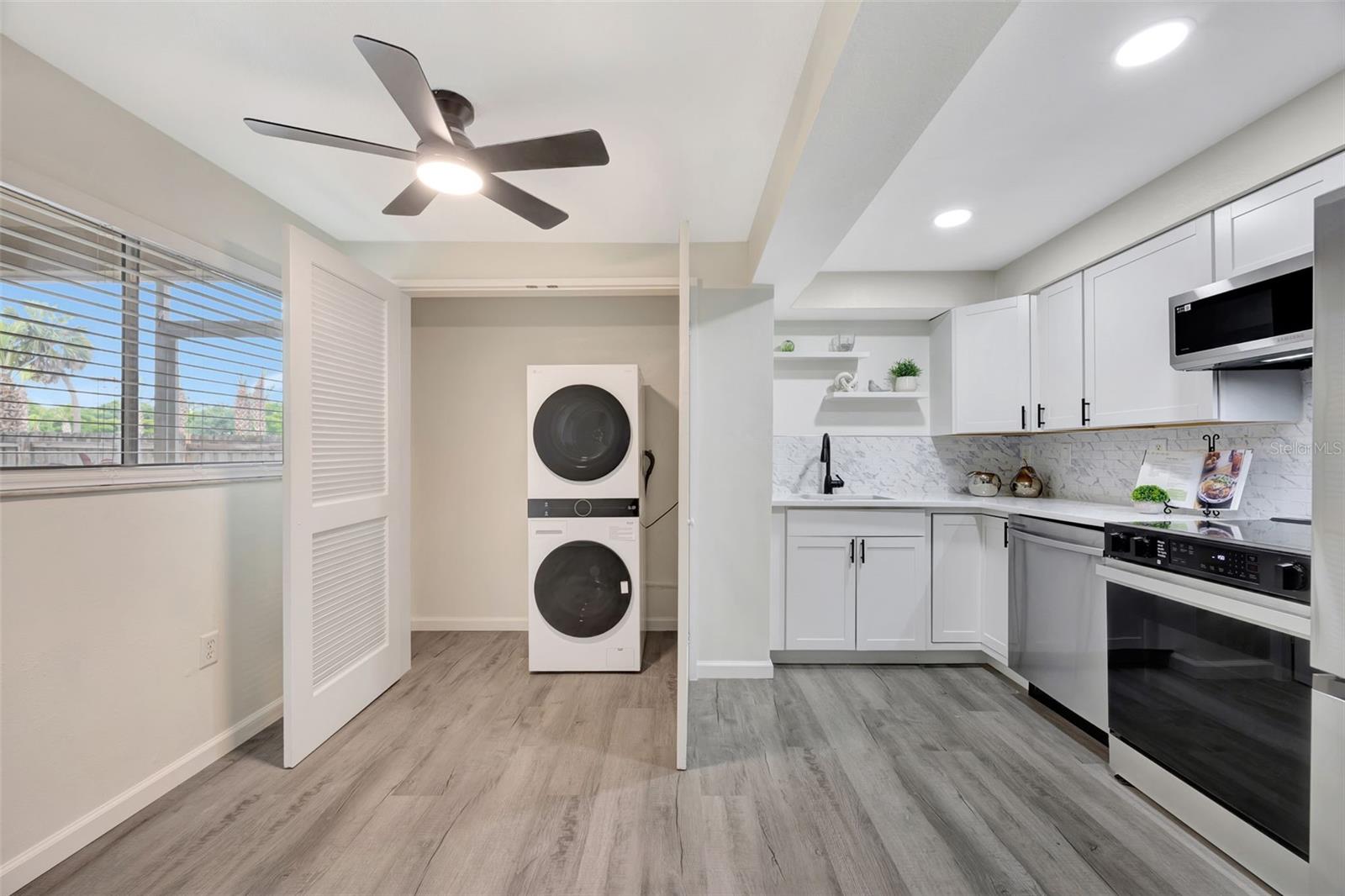 Image 9 of 32 For 2121 Wood Street 124