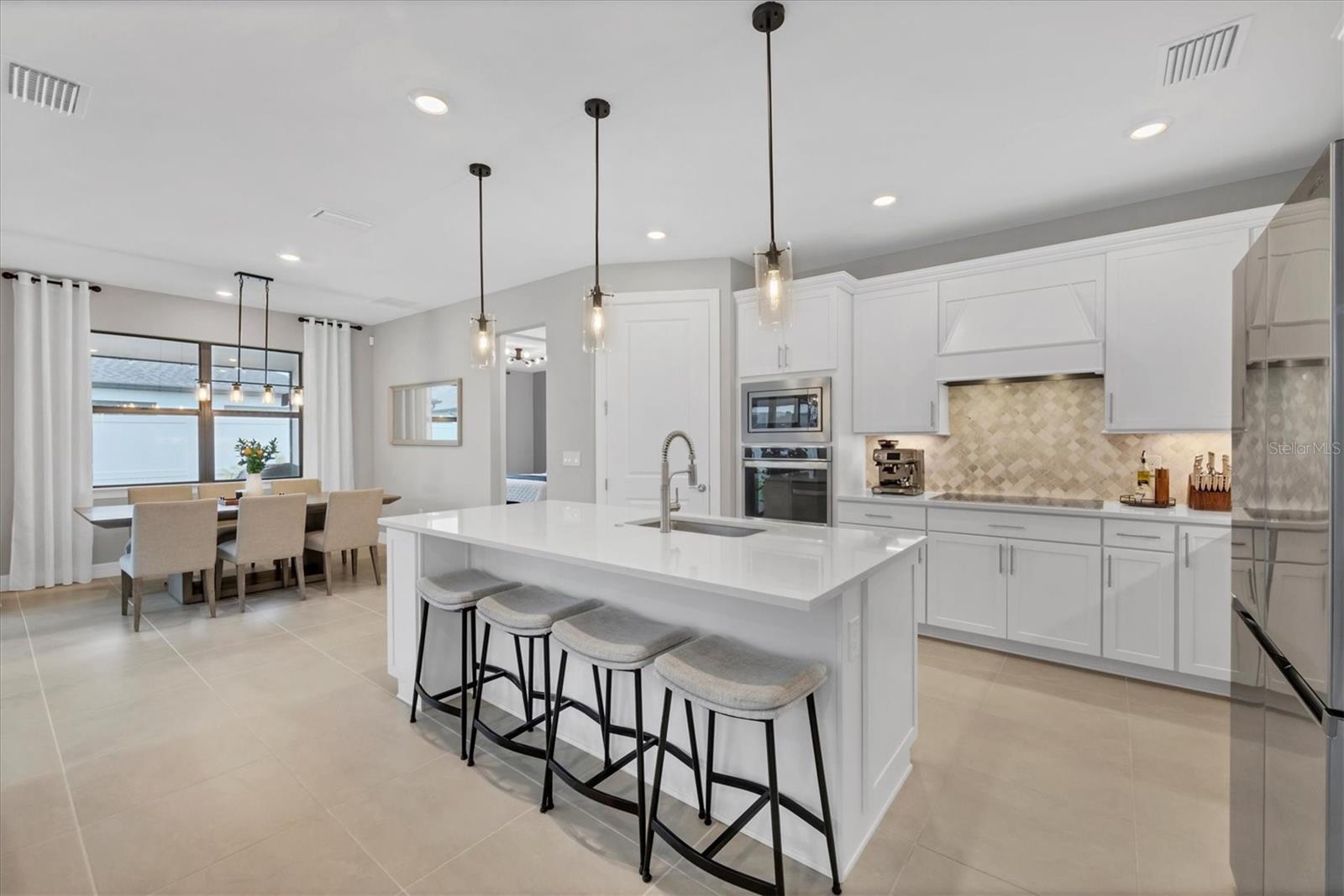 Image 13 of 68 For 2414 Gabel Oak Drive