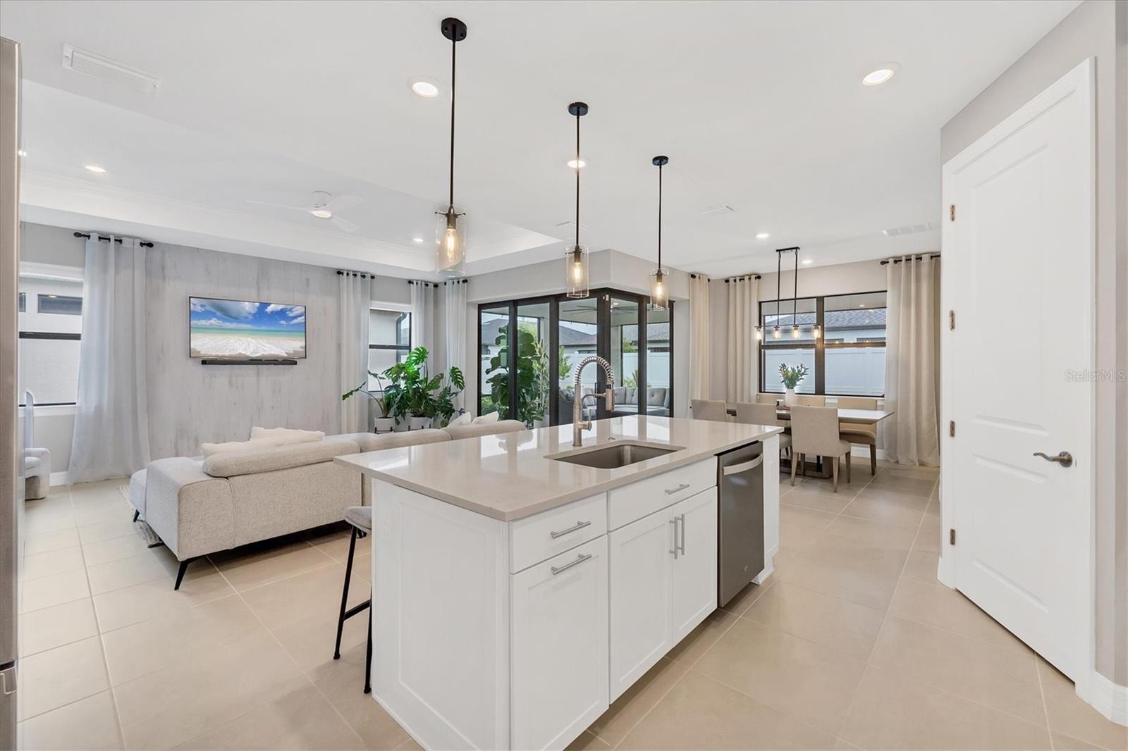 Image 18 of 68 For 2414 Gabel Oak Drive