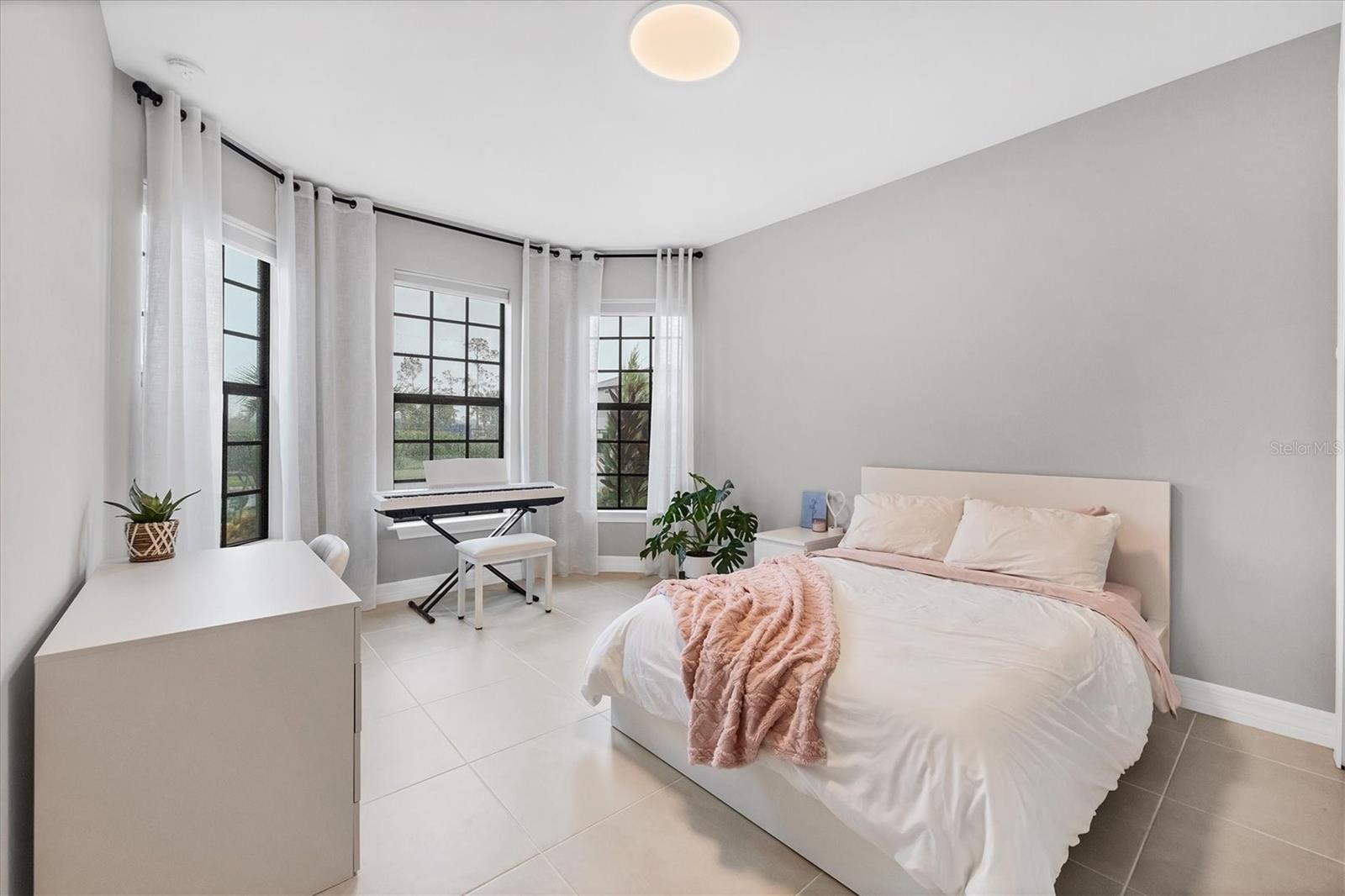 Image 30 of 68 For 2414 Gabel Oak Drive