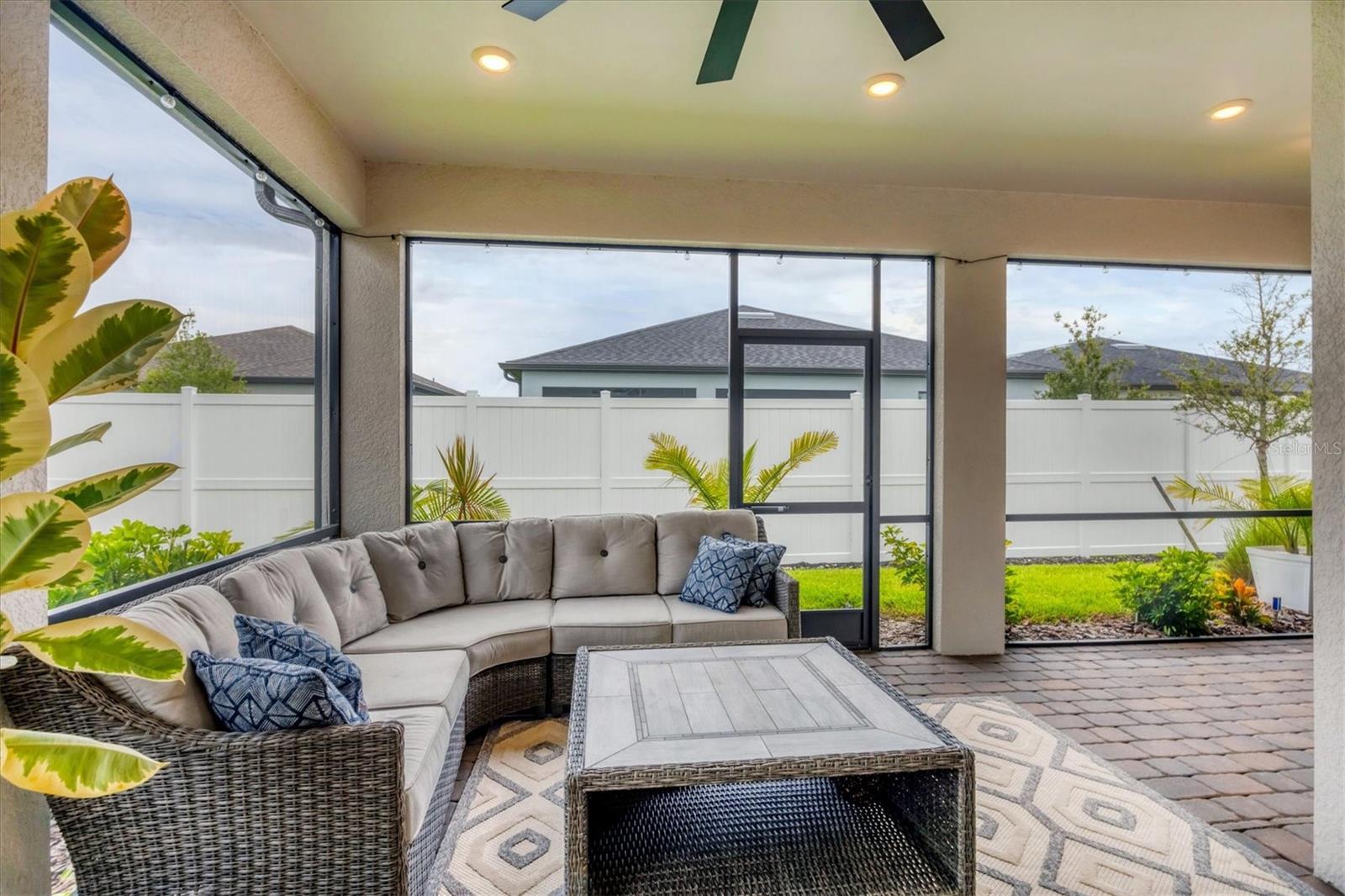 Image 41 of 68 For 2414 Gabel Oak Drive