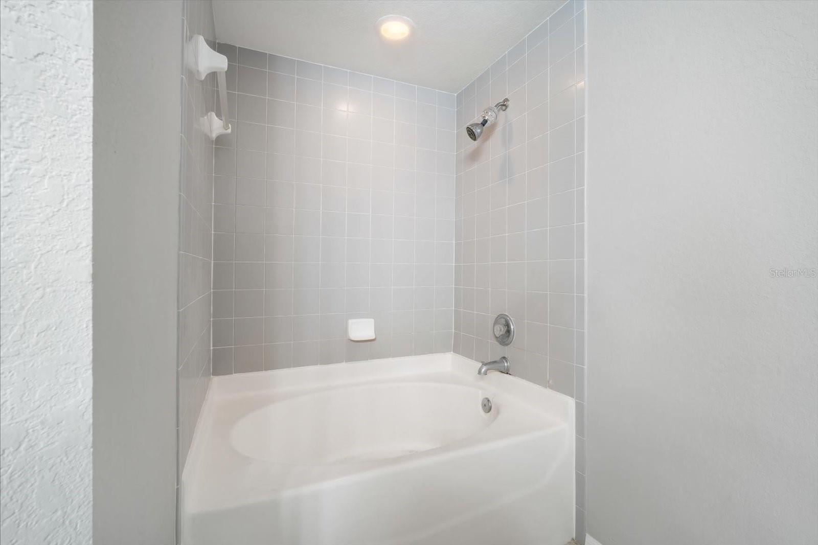 Image 19 of 35 For 1821 Hammocks Avenue 1821