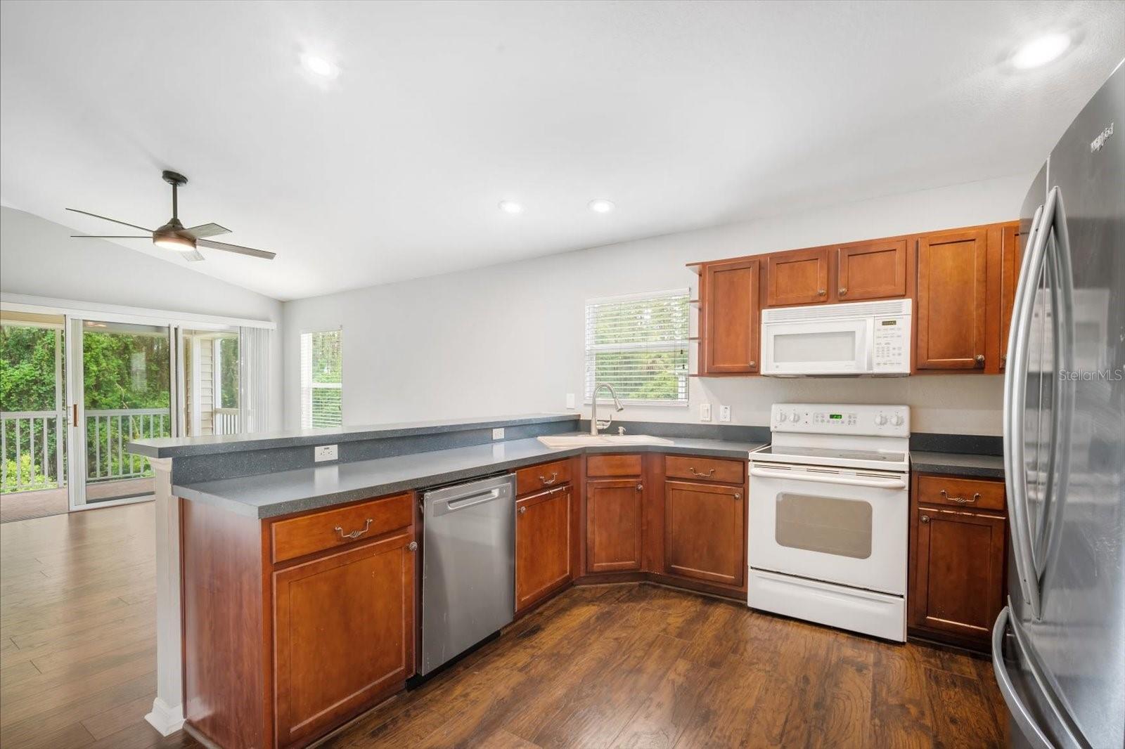 Image 9 of 35 For 1821 Hammocks Avenue 1821
