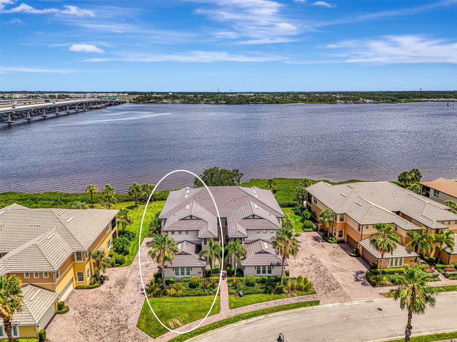 Image 3 of 77 For 1226 Riverscape Street