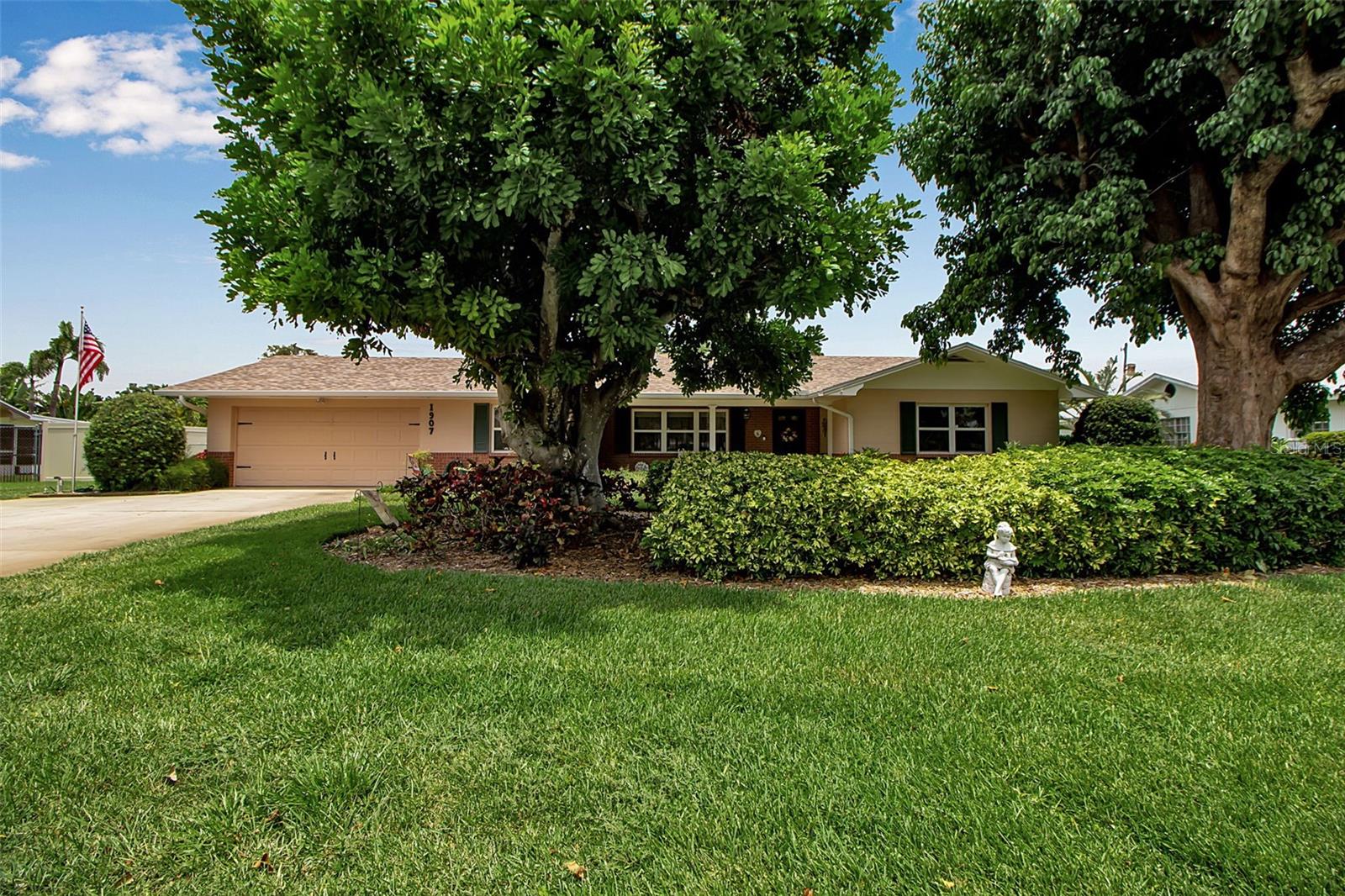 Details for 1907 76th St Nw, BRADENTON, FL 34209
