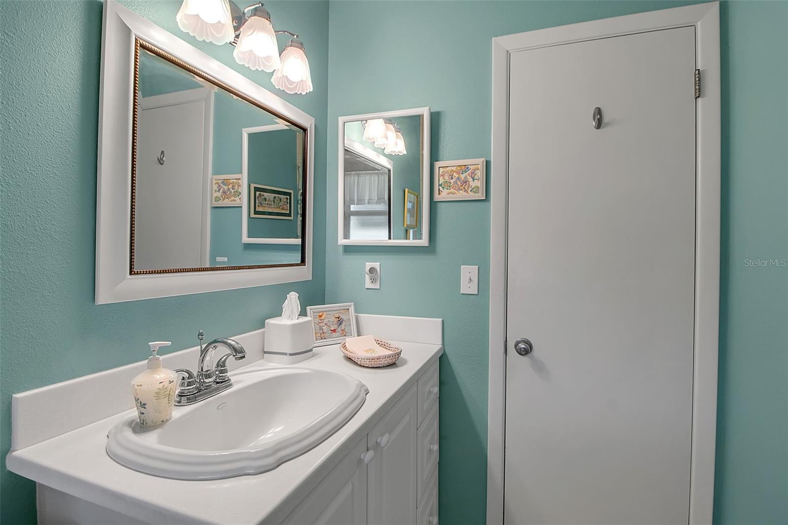 Image 38 of 46 For 1907 76th St Nw