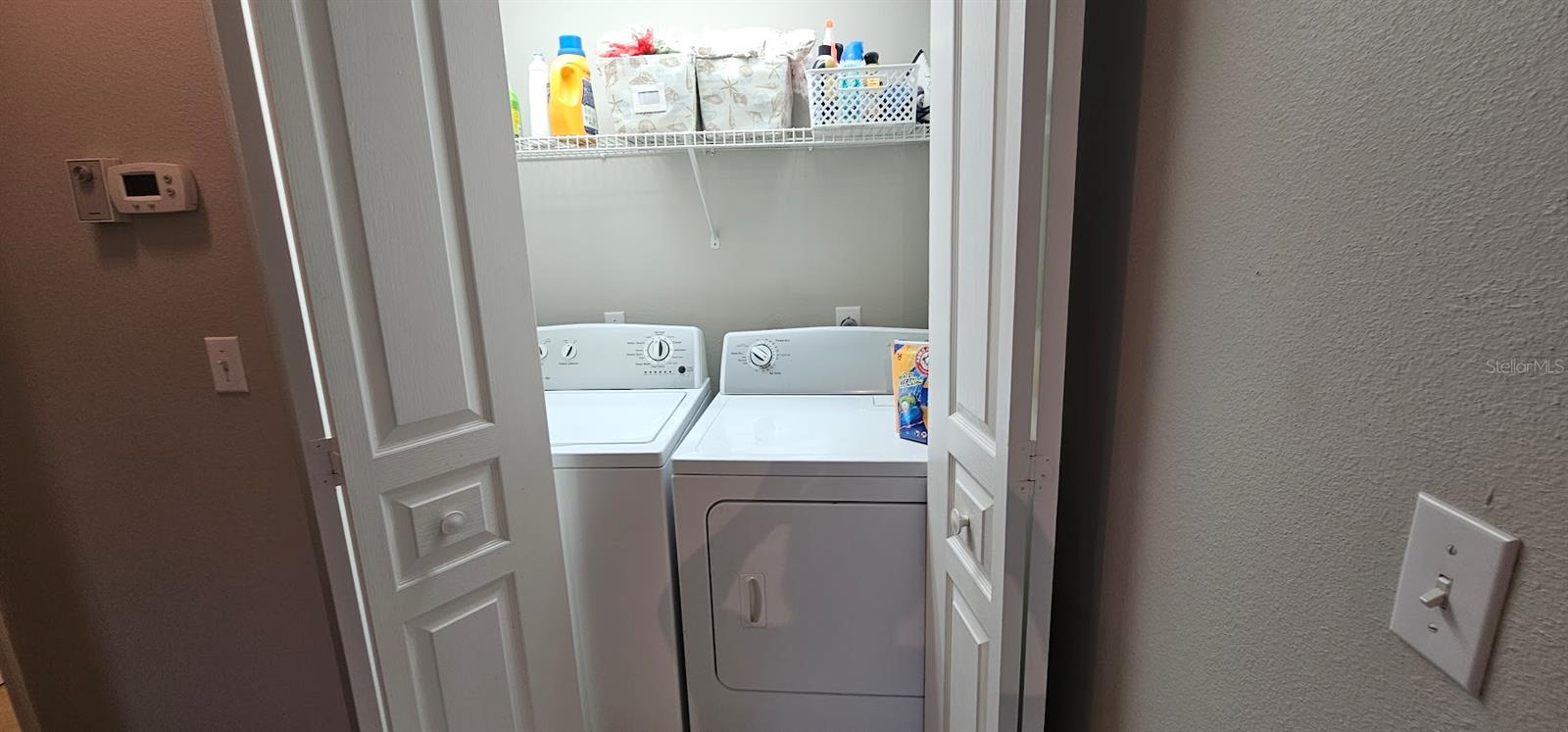 Image 18 of 26 For 8355 Glenrose Way 110