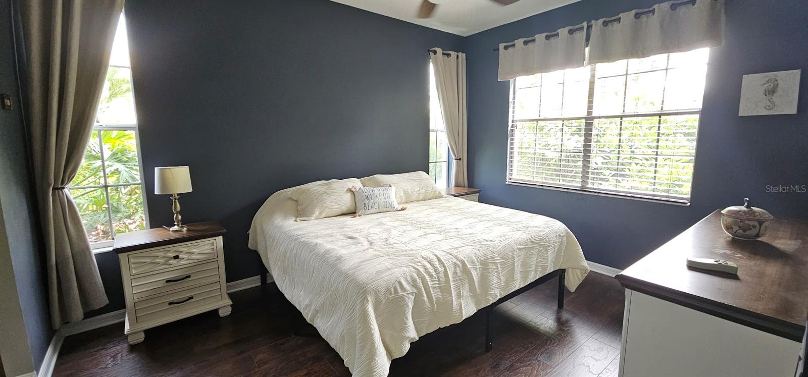 Image 9 of 26 For 8355 Glenrose Way 110