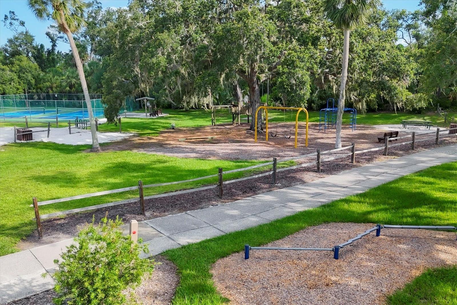 Image 85 of 92 For 5662 Long Common Circle 8