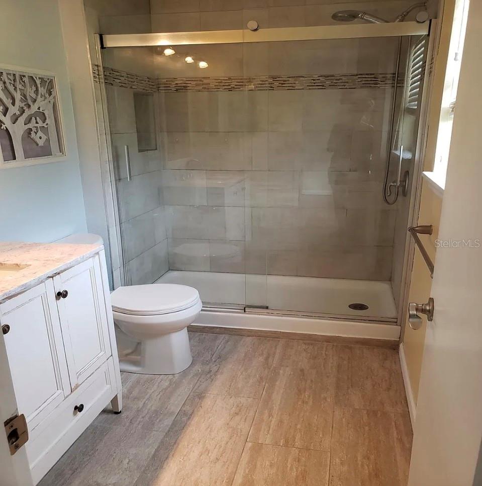Image 11 of 15 For 11901 4th Street N 10202