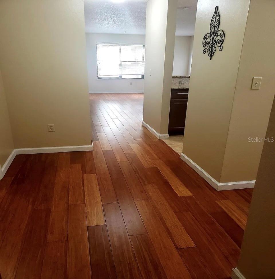Image 5 of 15 For 11901 4th Street N 10202