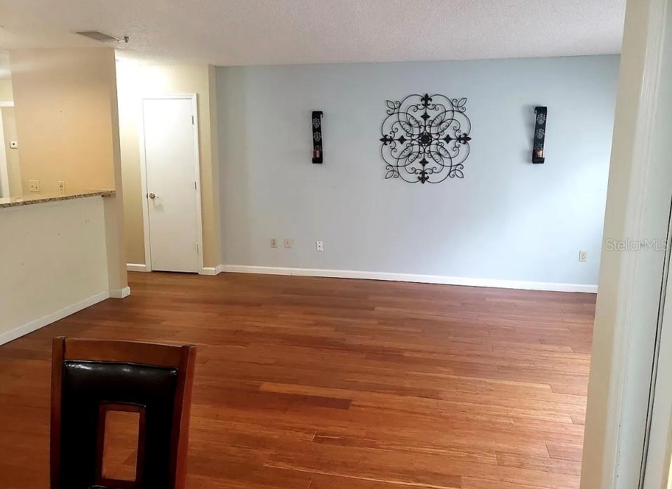 Image 8 of 15 For 11901 4th Street N 10202
