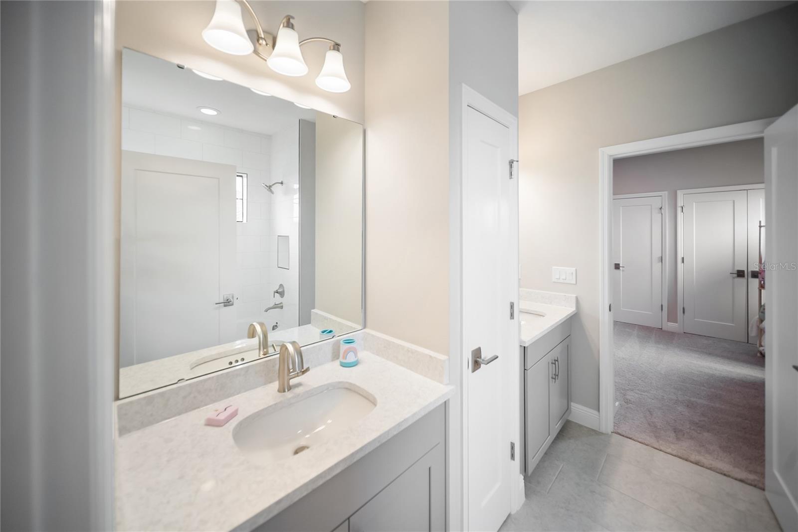 Image 36 of 44 For 13883 Heartwood Way