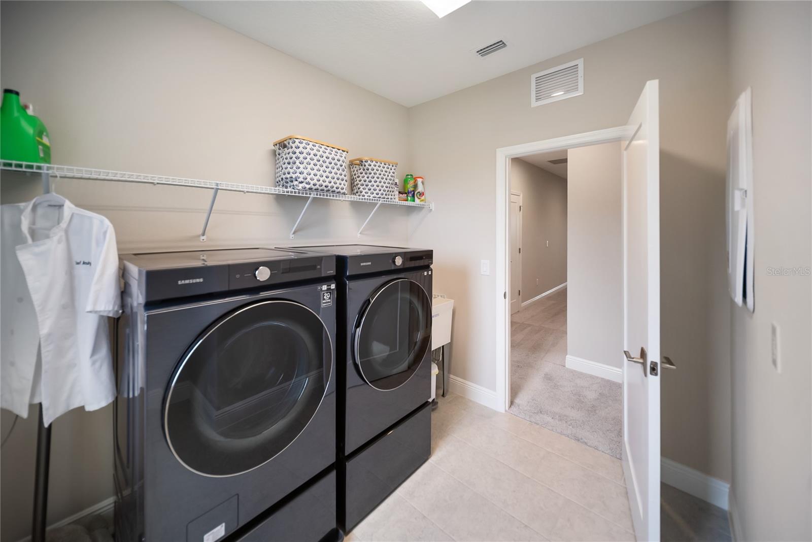 Image 39 of 44 For 13883 Heartwood Way