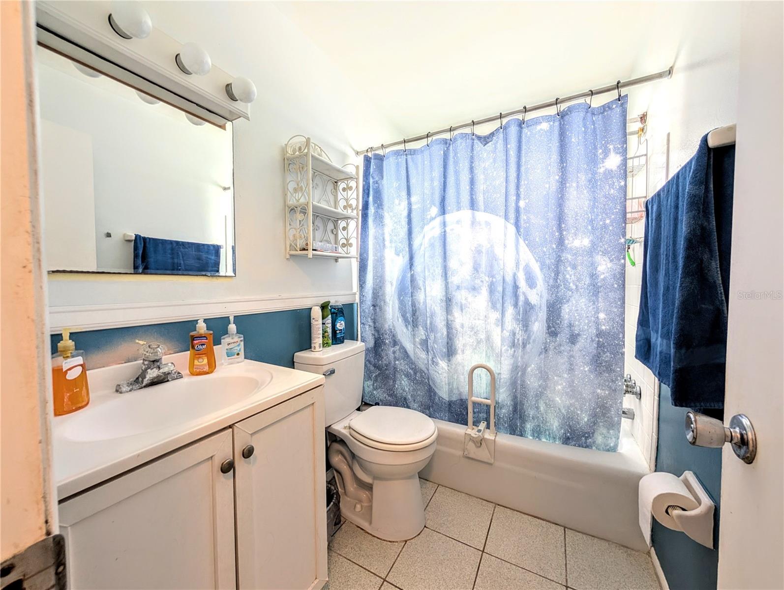 Image 4 of 12 For 5948 Easy Street K35