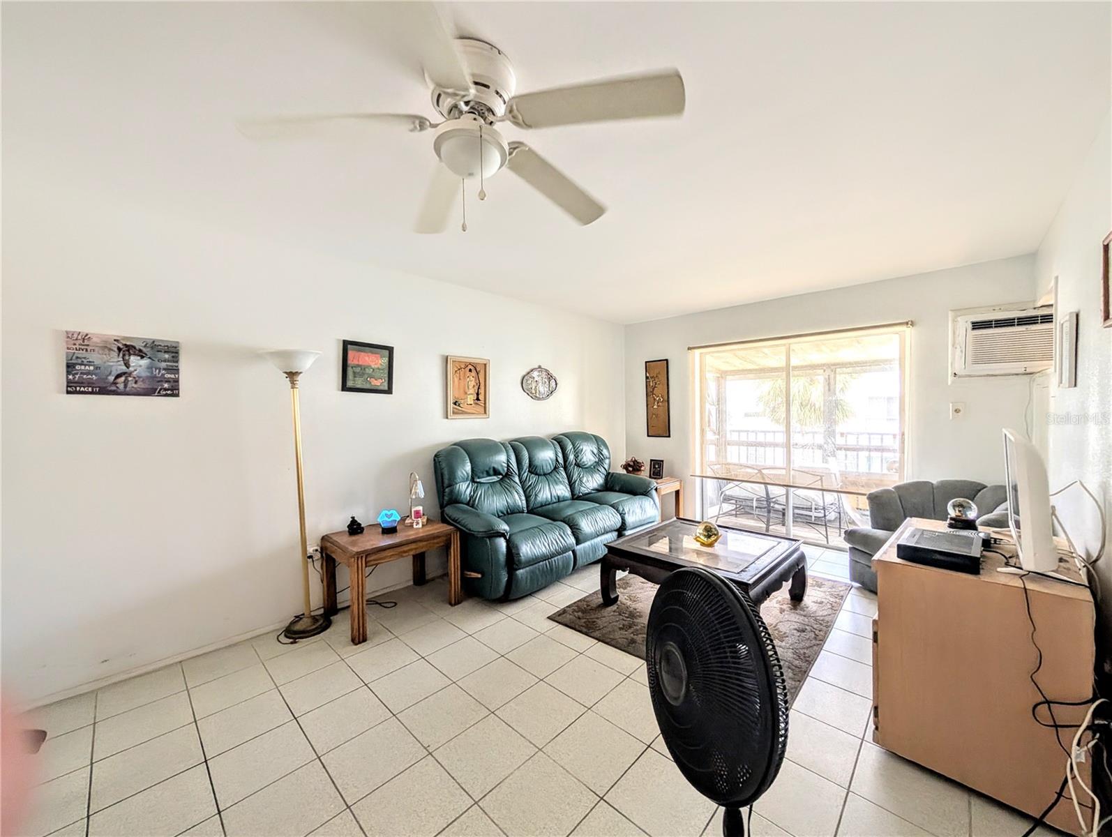 Image 8 of 12 For 5948 Easy Street K35