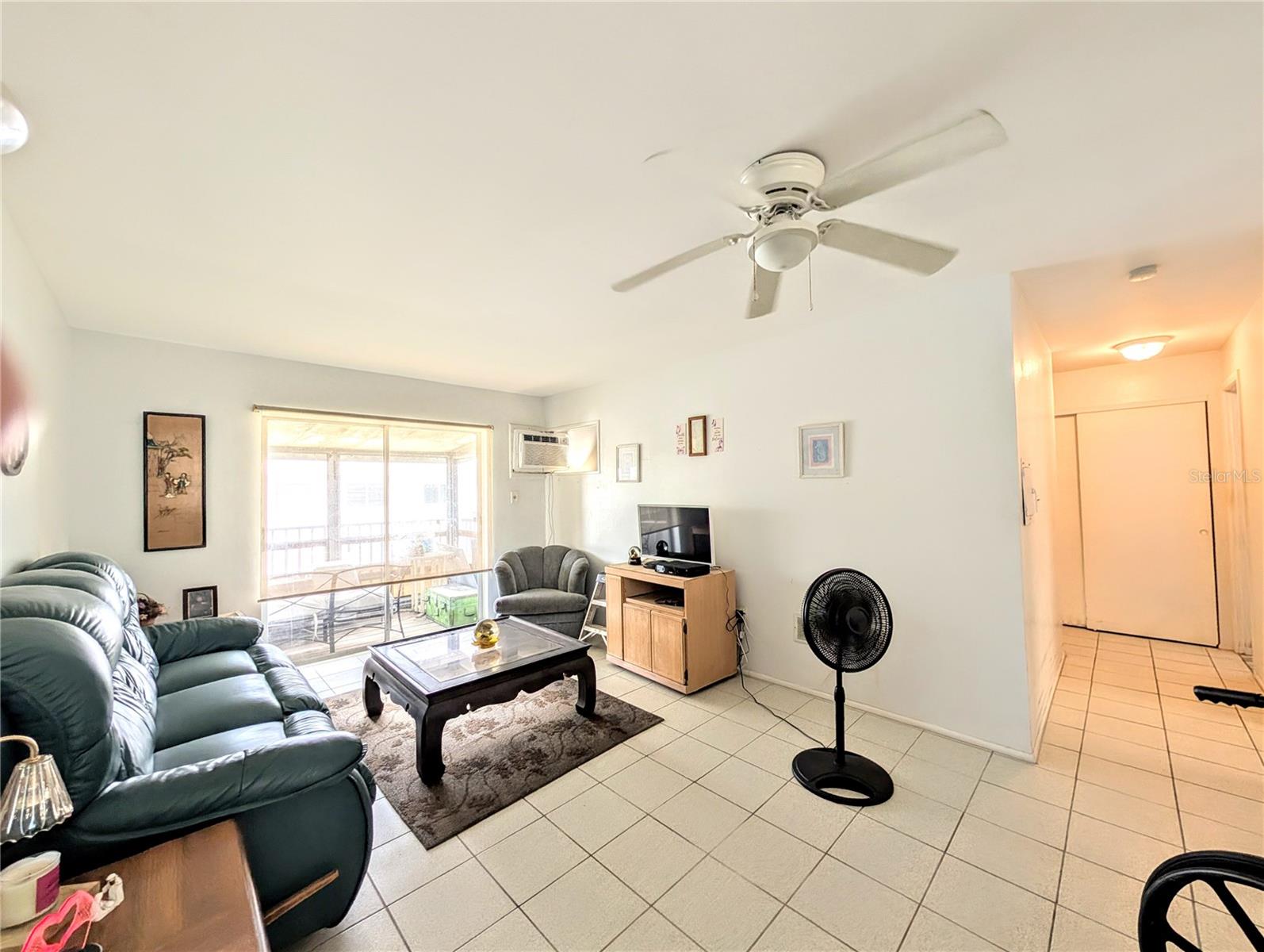 Image 9 of 12 For 5948 Easy Street K35