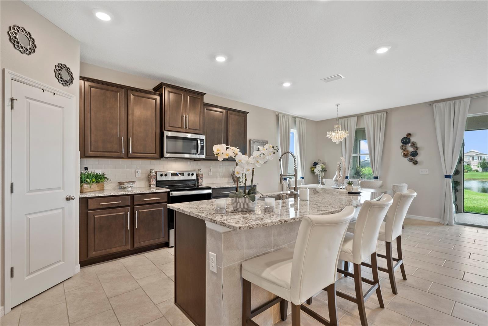 Image 13 of 43 For 5313 Halewood Court
