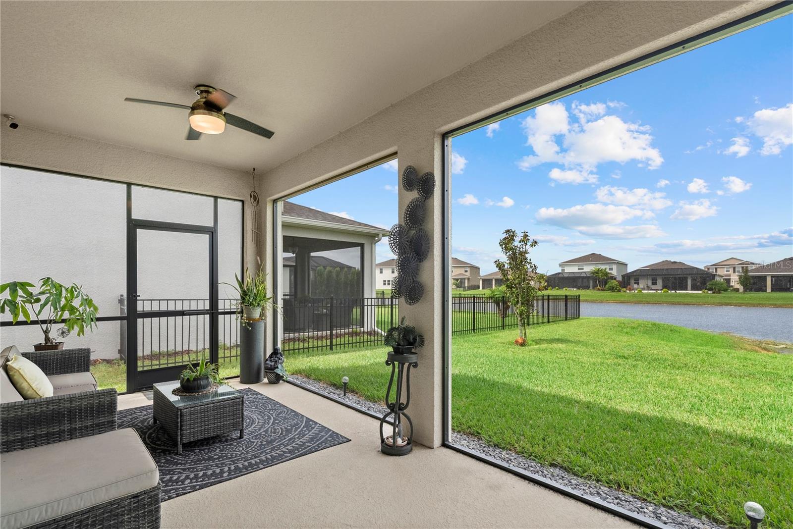 Image 30 of 43 For 5313 Halewood Court