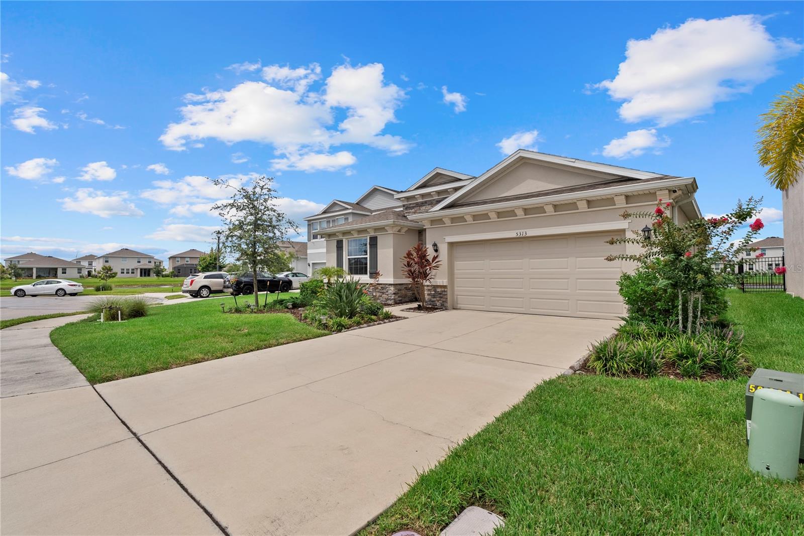 Image 43 of 43 For 5313 Halewood Court