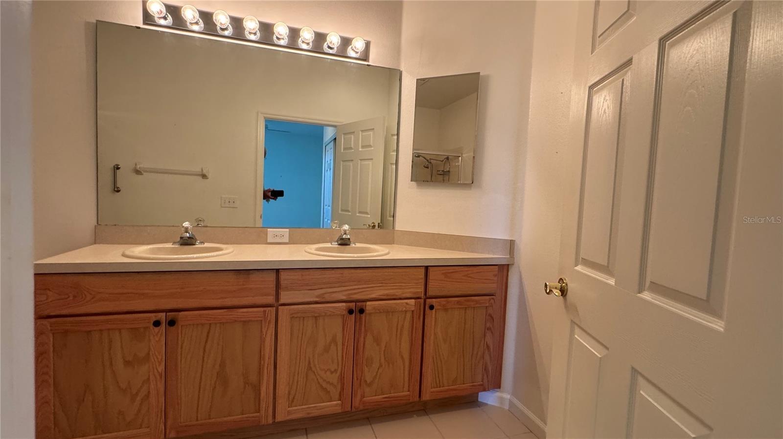 Image 13 of 18 For 8228 Simpson Falls Court