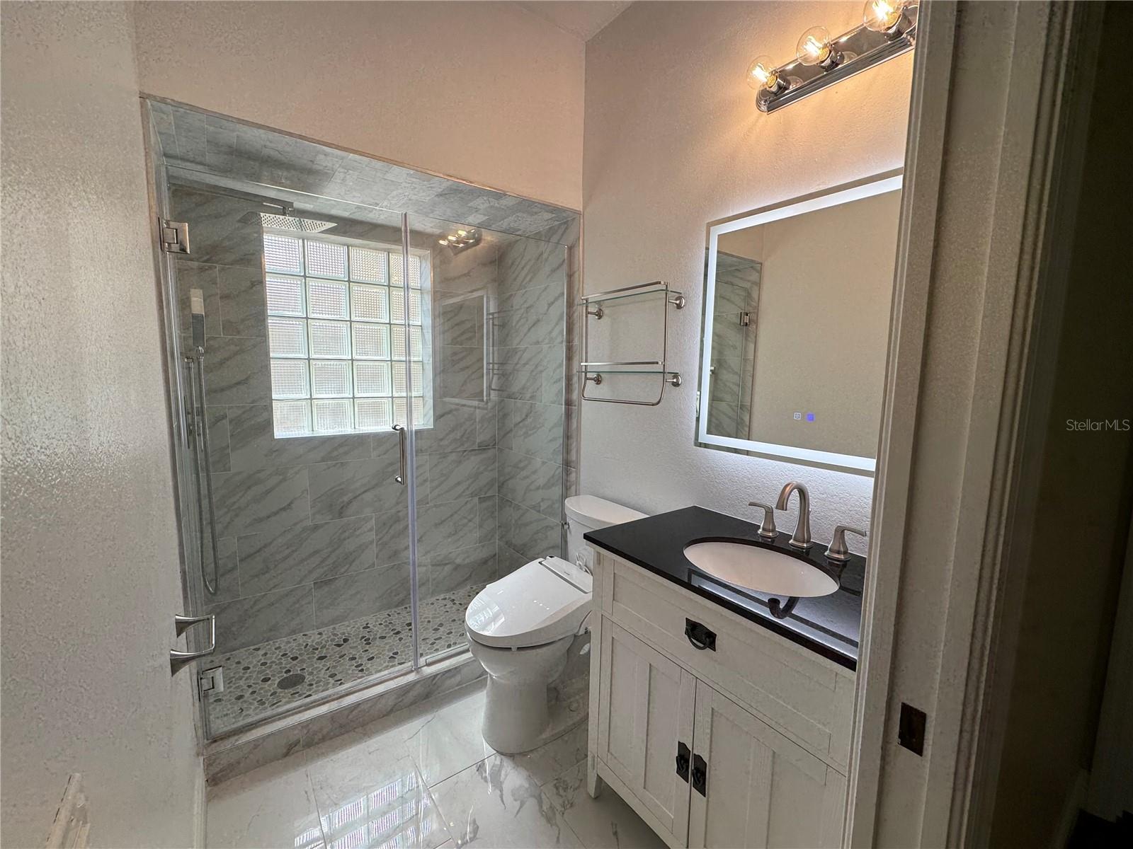 Image 19 of 23 For 6435 Berkshire Place