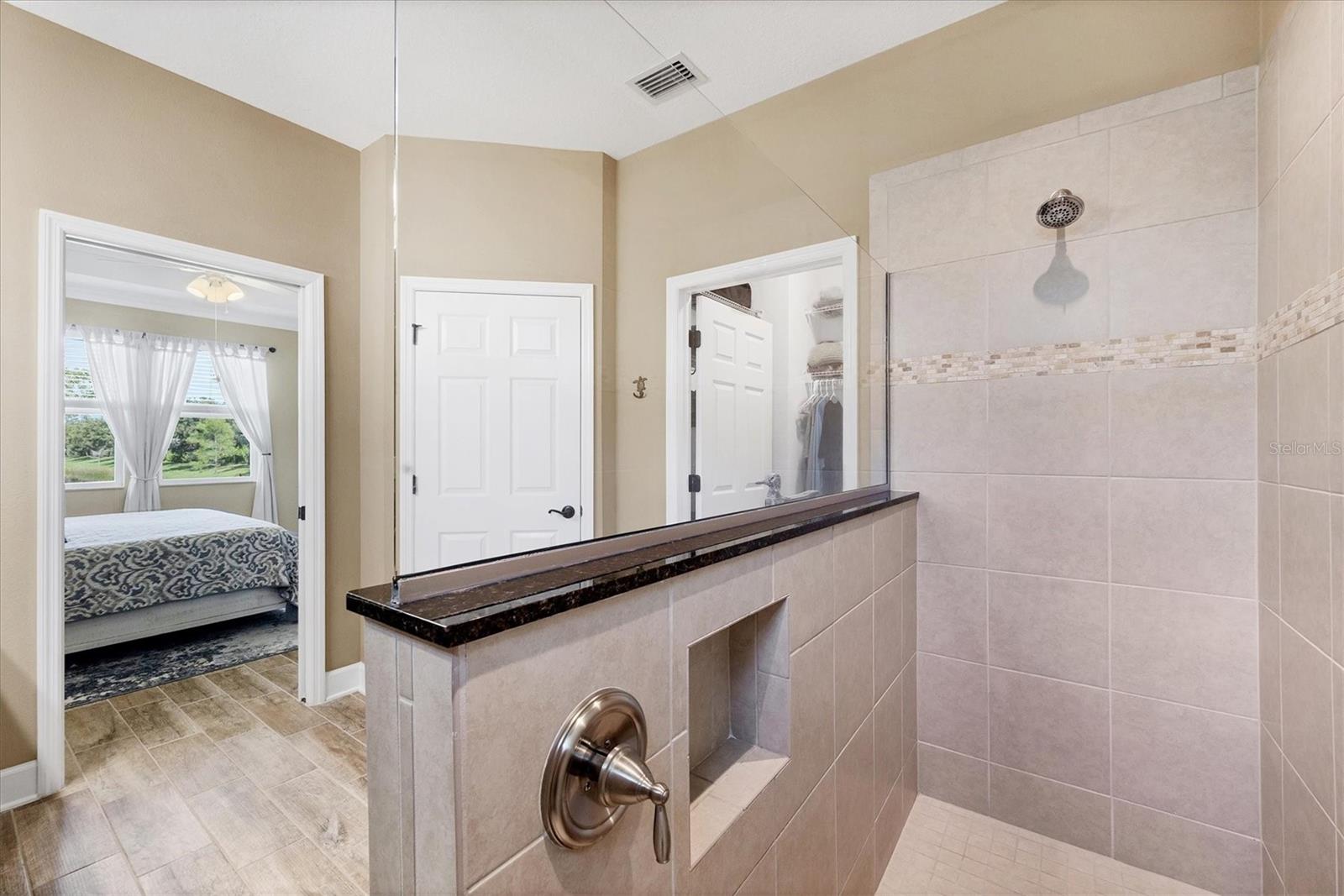 Image 18 of 50 For 25713 Boysen Berry Avenue