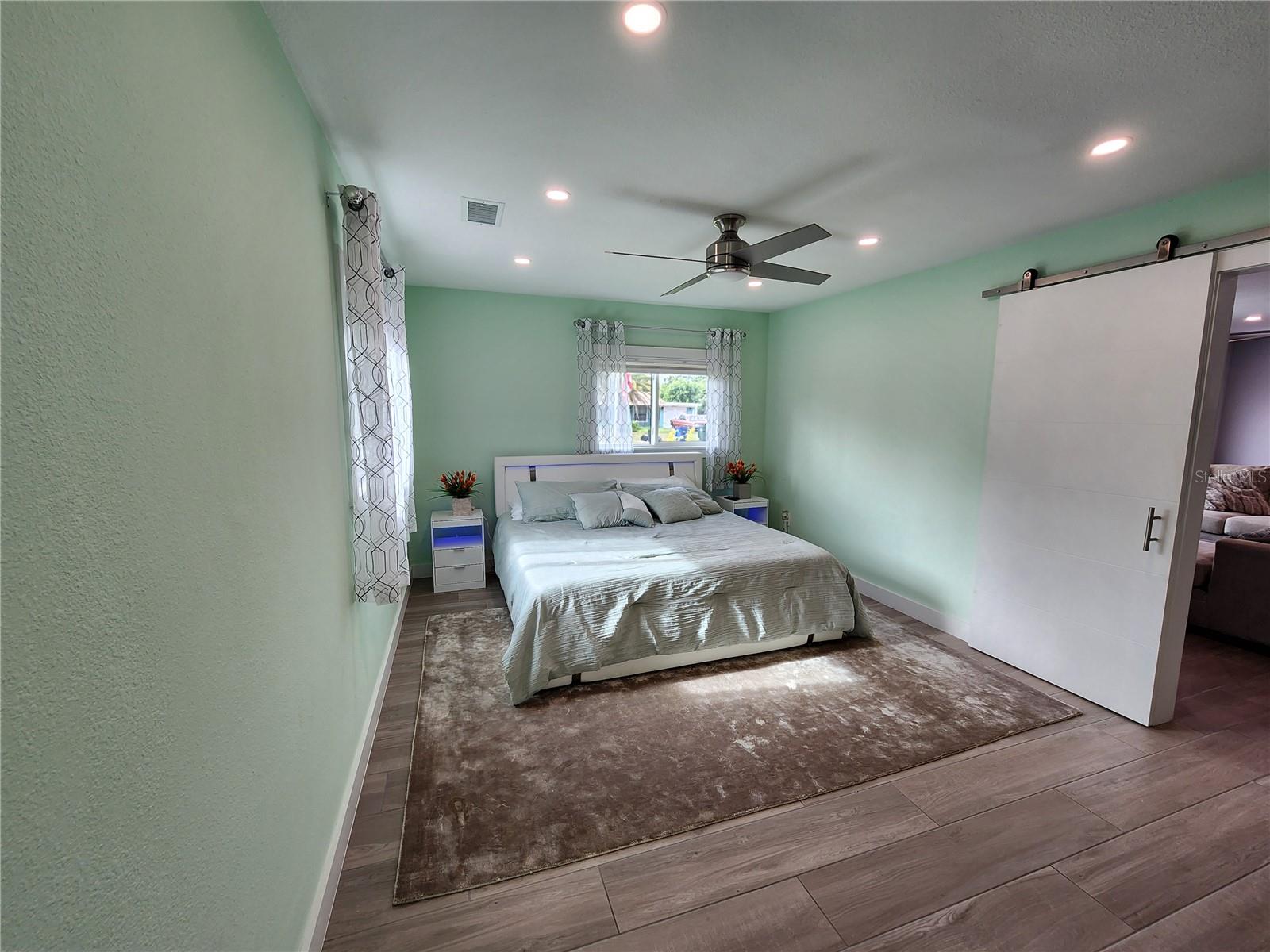 Image 10 of 23 For 2622 Parma Street