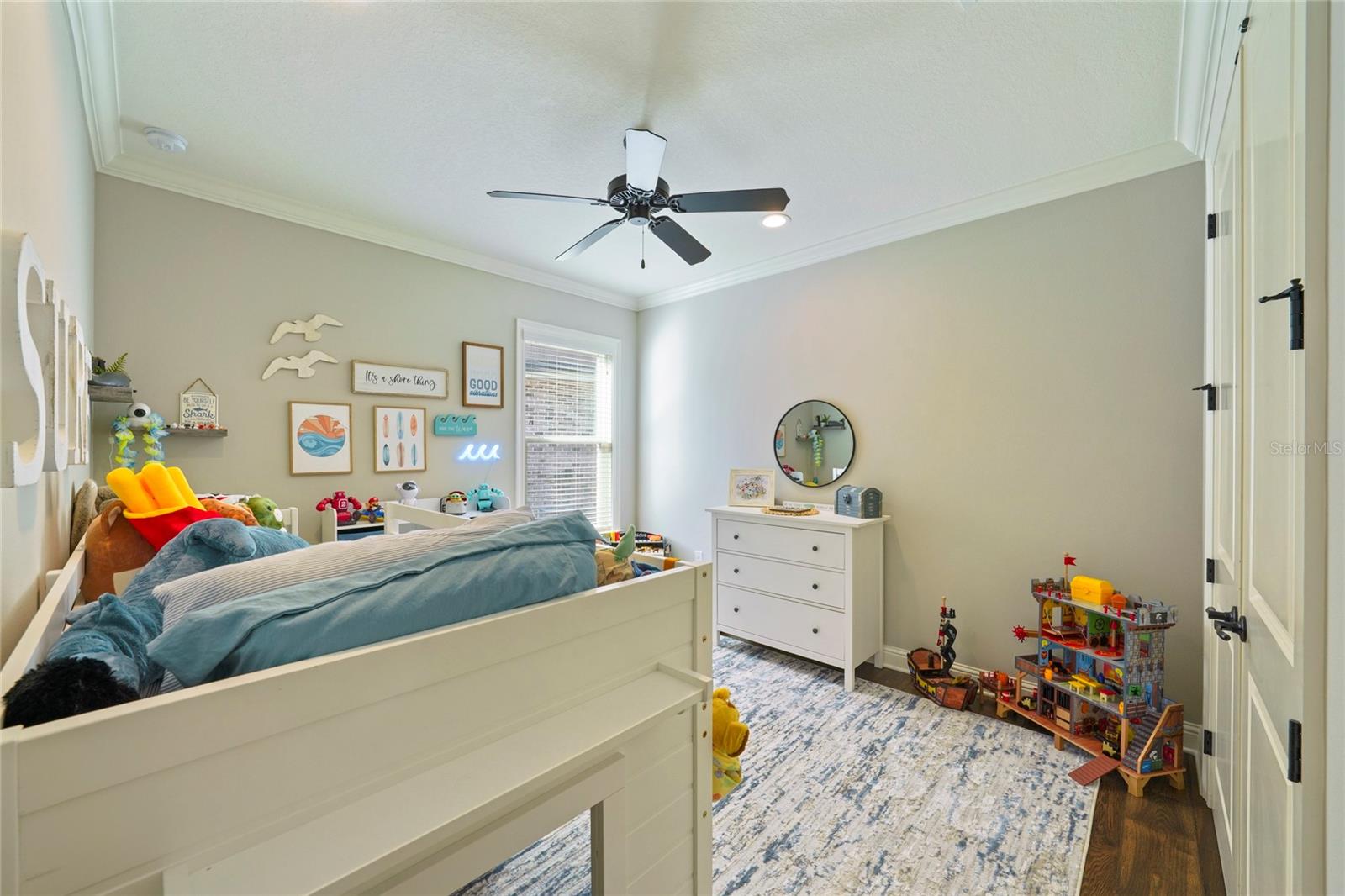 Image 22 of 50 For 636 Meadow Lake Drive
