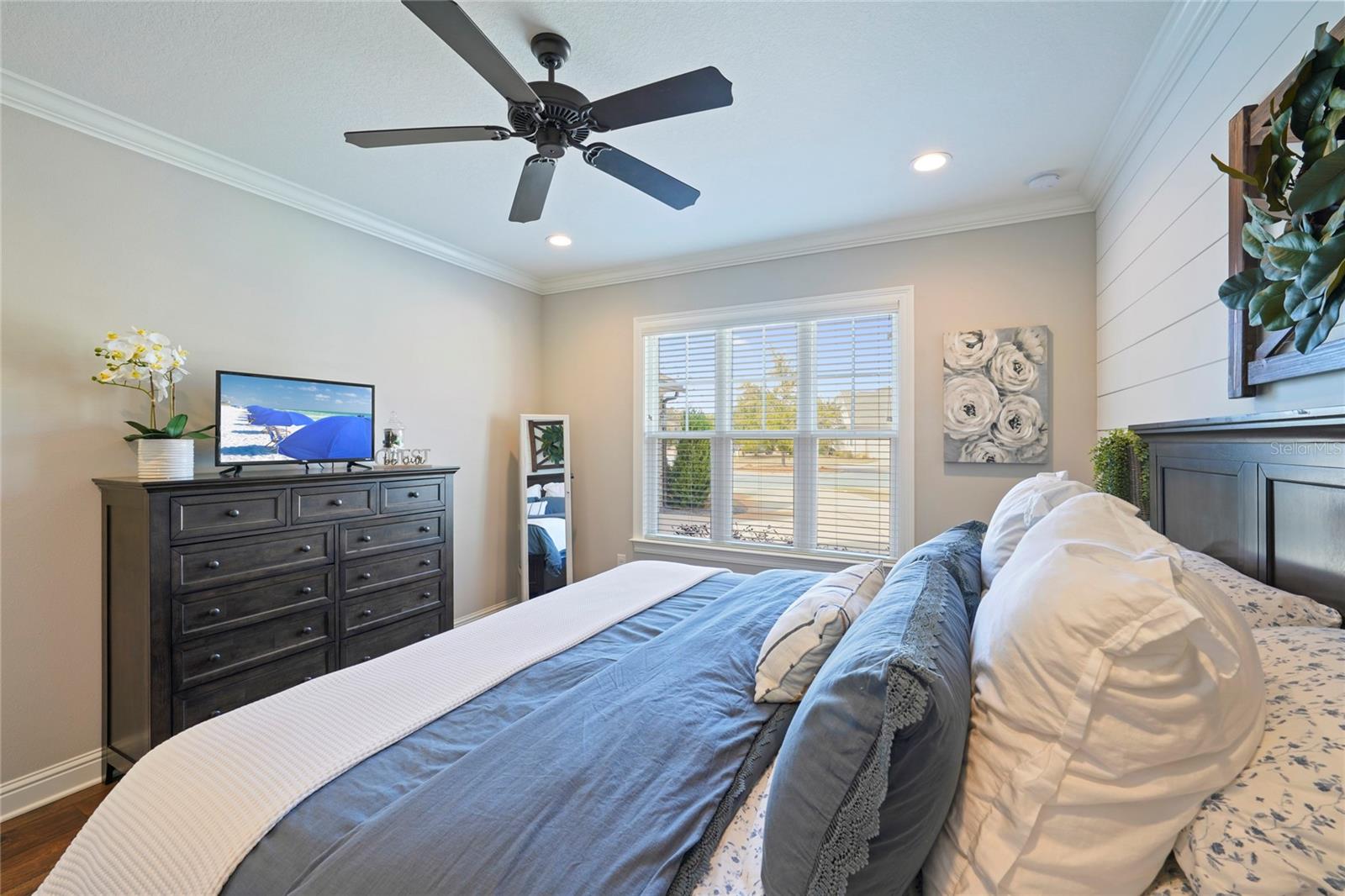 Image 38 of 50 For 636 Meadow Lake Drive