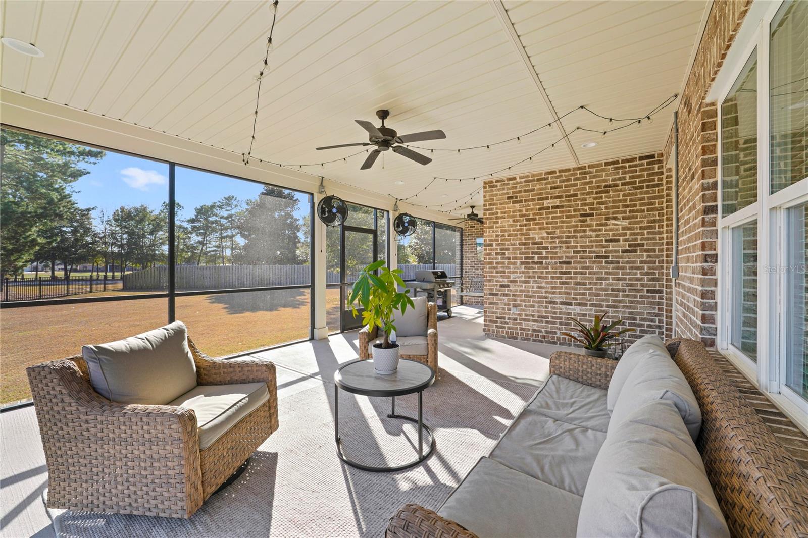 Image 42 of 50 For 636 Meadow Lake Drive