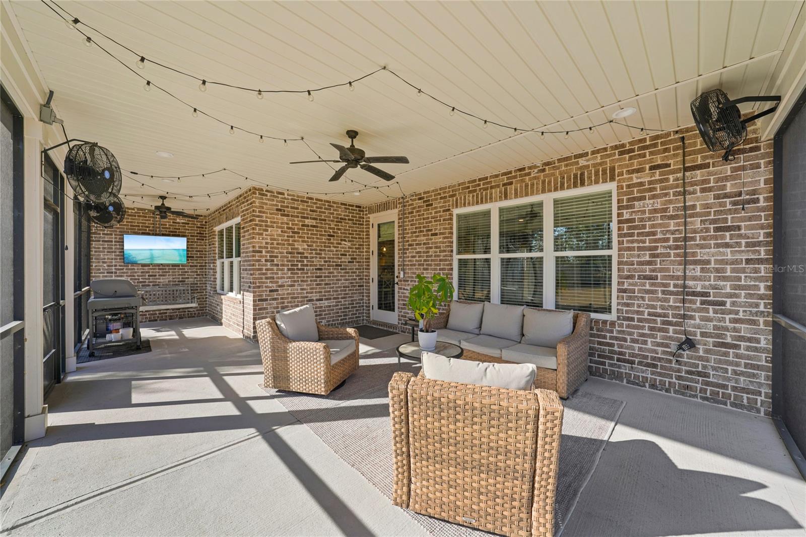 Image 43 of 50 For 636 Meadow Lake Drive