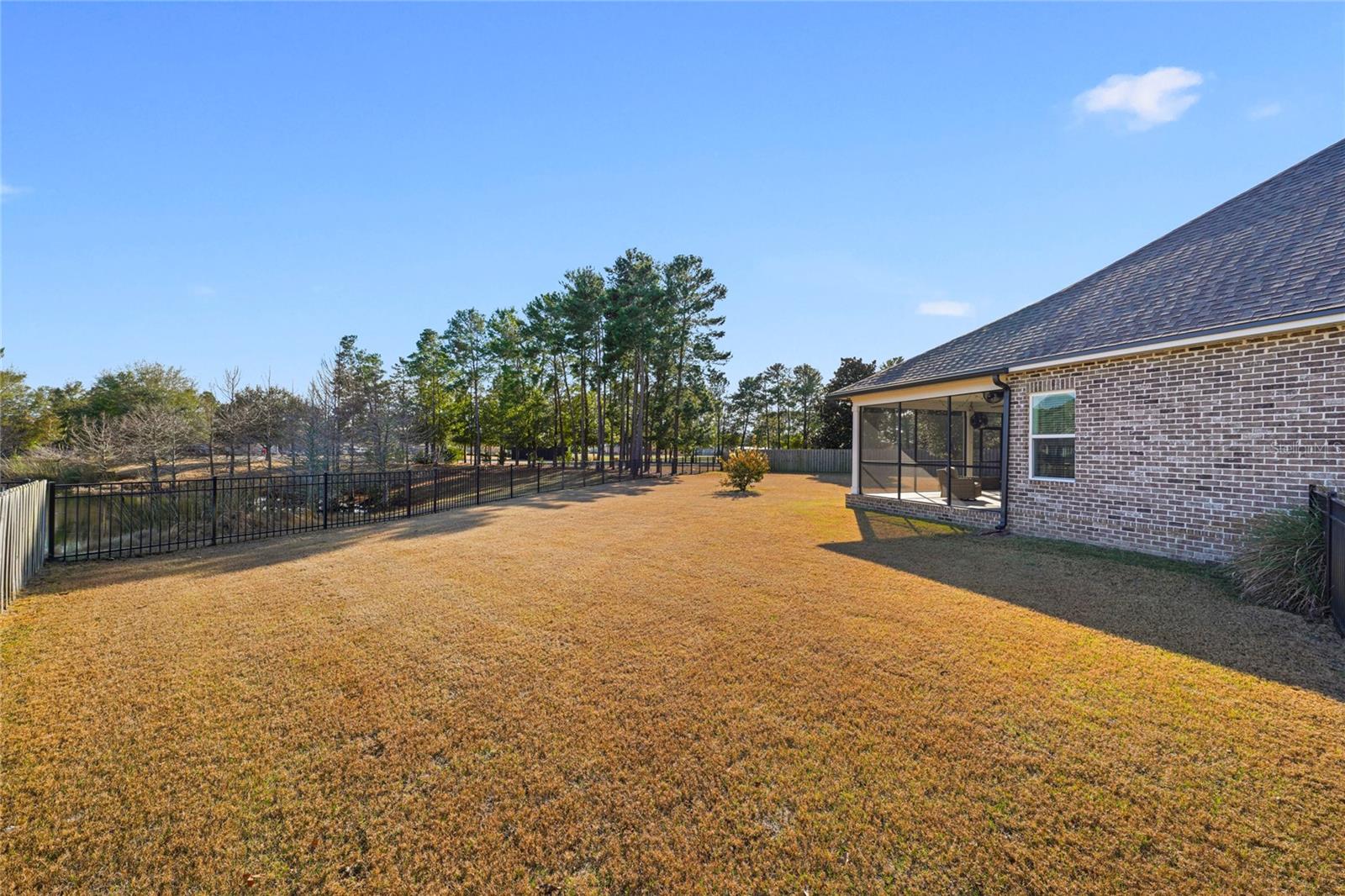 Image 45 of 50 For 636 Meadow Lake Drive
