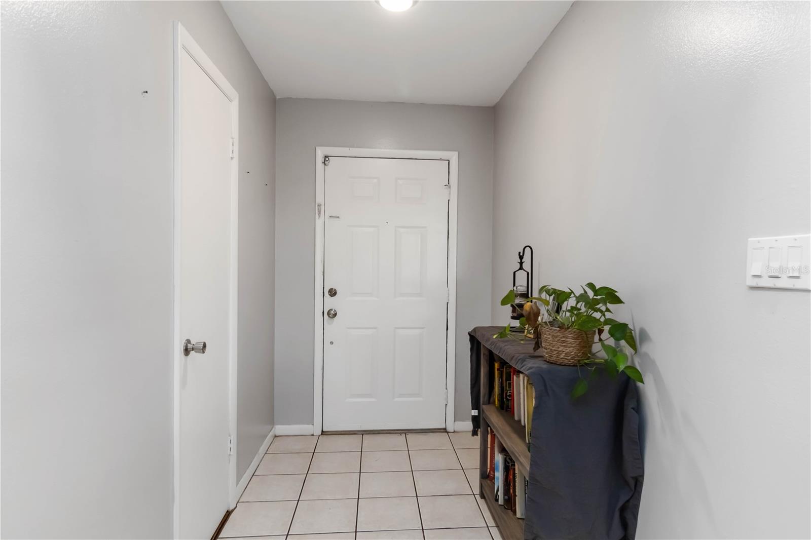 Image 7 of 66 For 616 Bryan Terrace Drive
