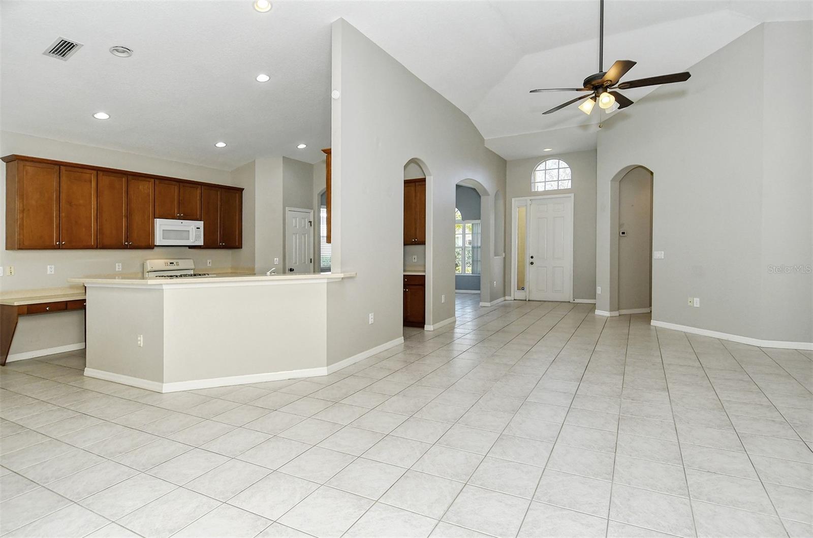 Image 18 of 70 For 6344 Rookery Circle