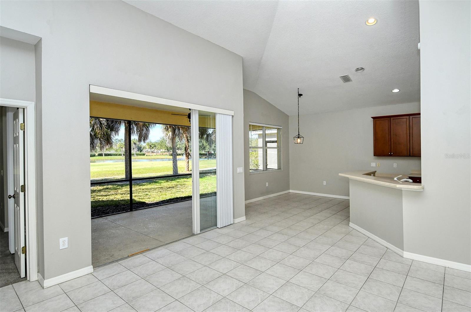 Image 7 of 70 For 6344 Rookery Circle