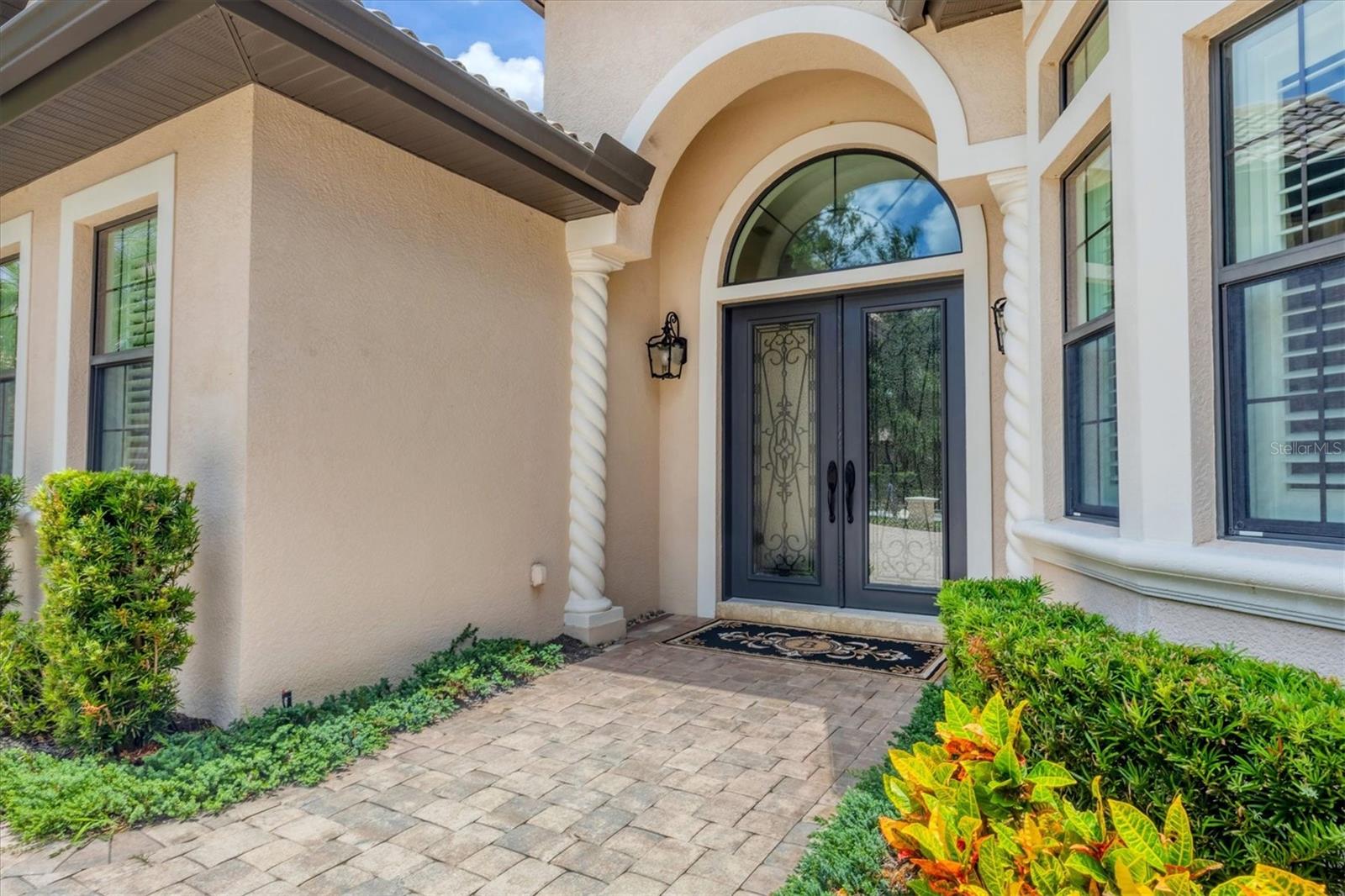 Image 4 of 92 For 14611 Leopard Creek Place