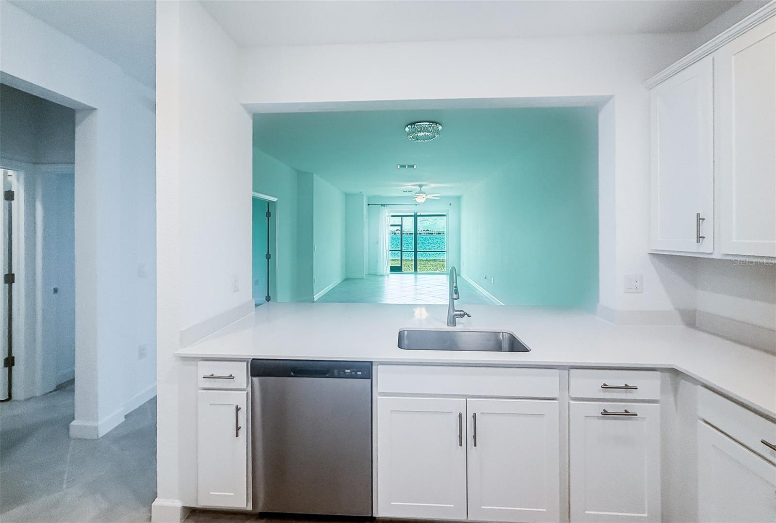 Image 5 of 18 For 8883 Saint Kitts Circle