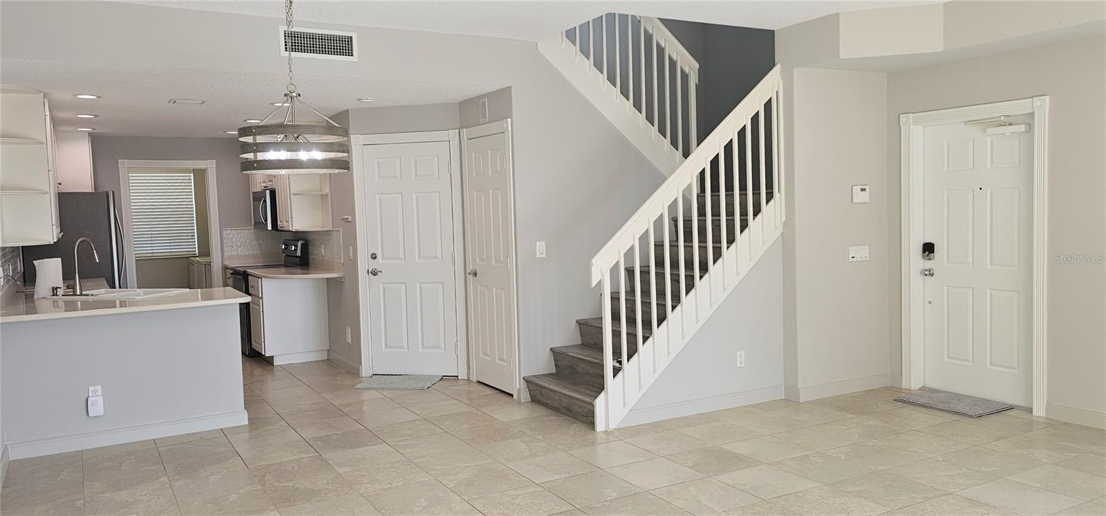 Image 8 of 32 For 1801 Burgos Drive 1801