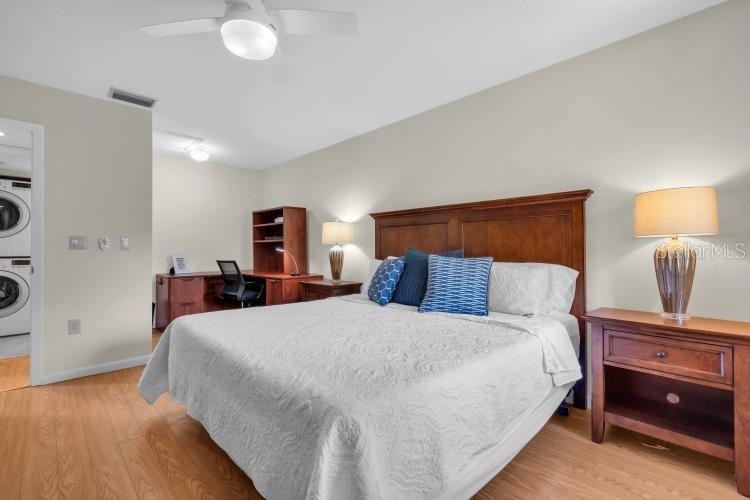 Image 20 of 23 For 1626 Brookhouse Drive 235