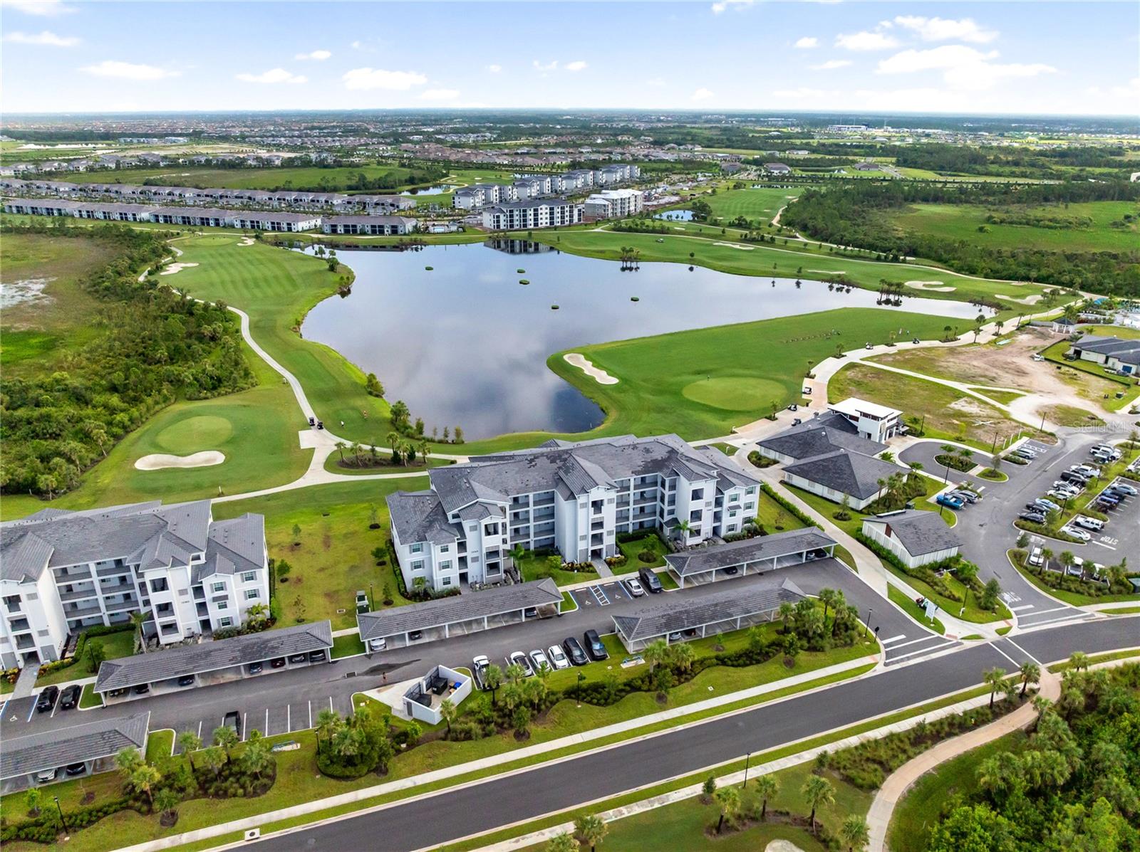 Image 15 of 82 For 12140 Wellen Golf Street 402