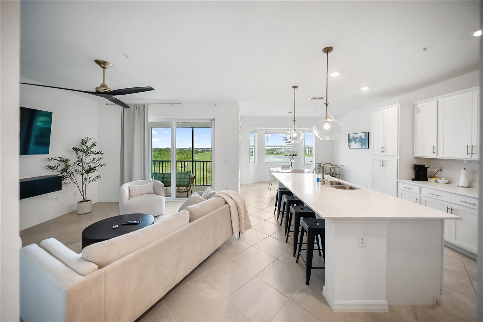 Image 41 of 82 For 12140 Wellen Golf Street 402