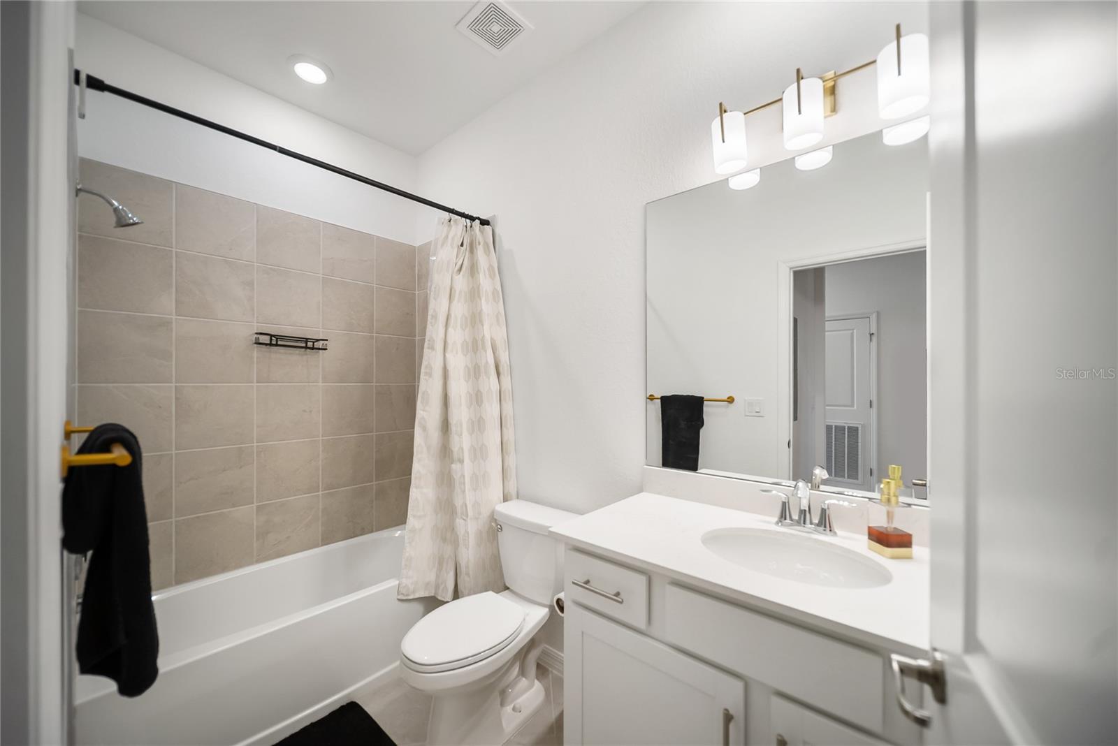 Image 46 of 82 For 12140 Wellen Golf Street 402