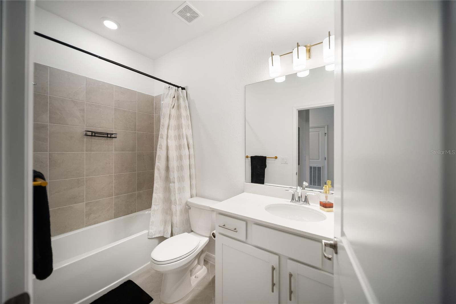 Image 47 of 82 For 12140 Wellen Golf Street 402