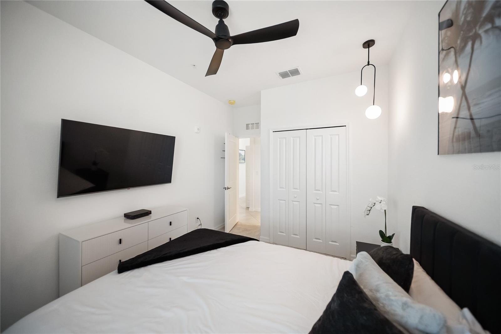 Image 48 of 82 For 12140 Wellen Golf Street 402