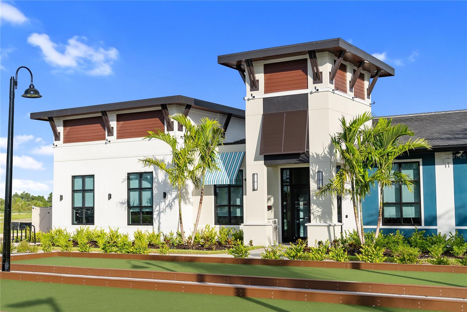 Image 65 of 82 For 12140 Wellen Golf Street 402