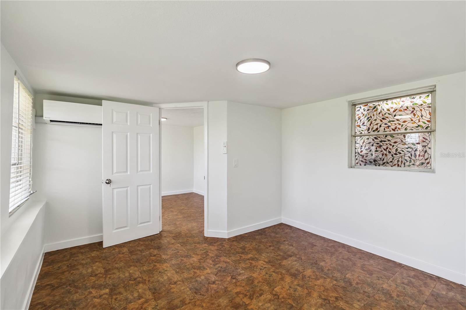 Image 33 of 65 For 306 Langsner Street