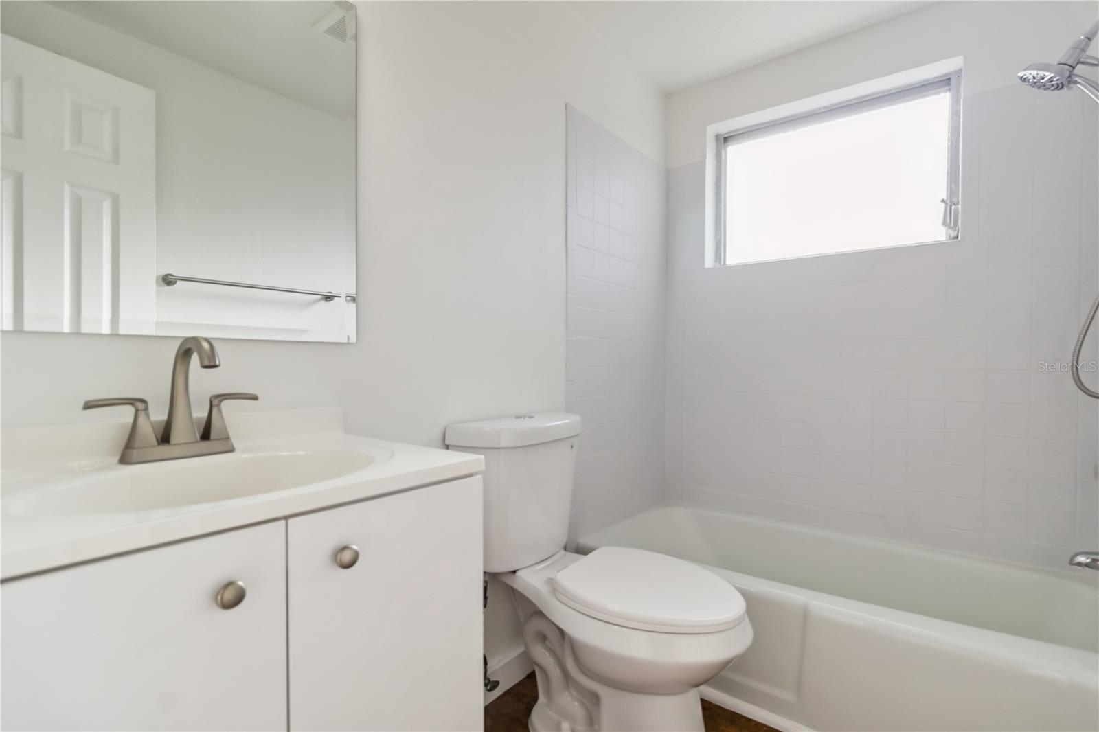 Image 36 of 65 For 306 Langsner Street