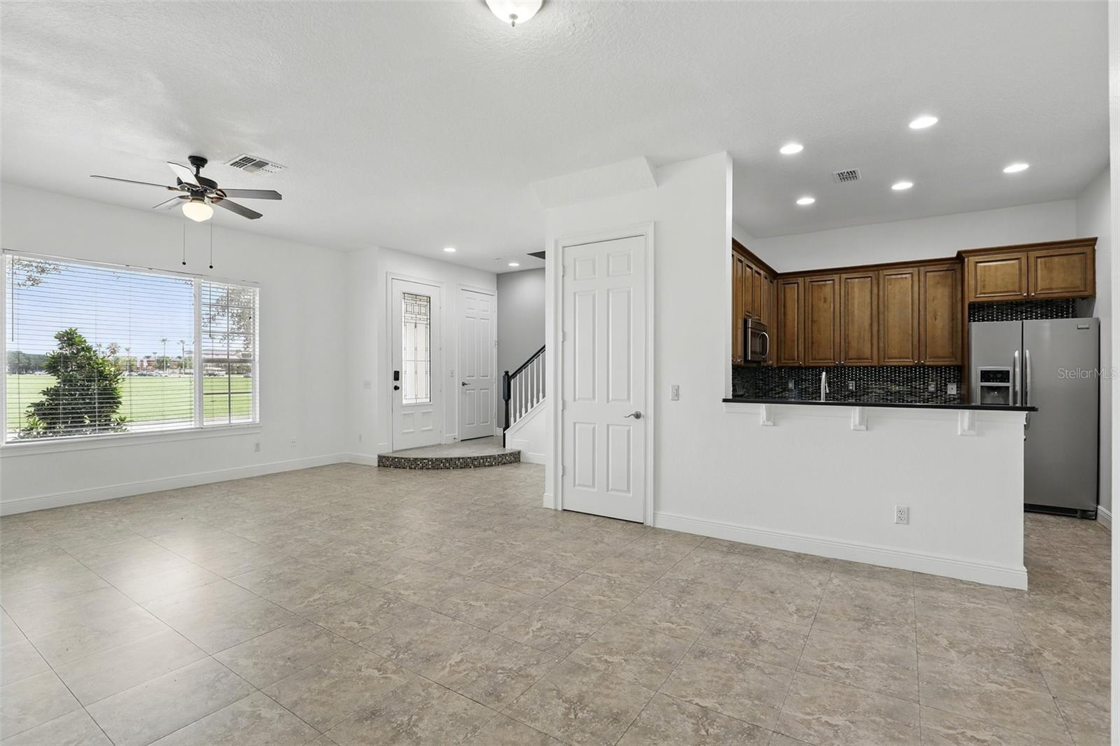 Image 10 of 35 For 12746 Avalon Lake Drive