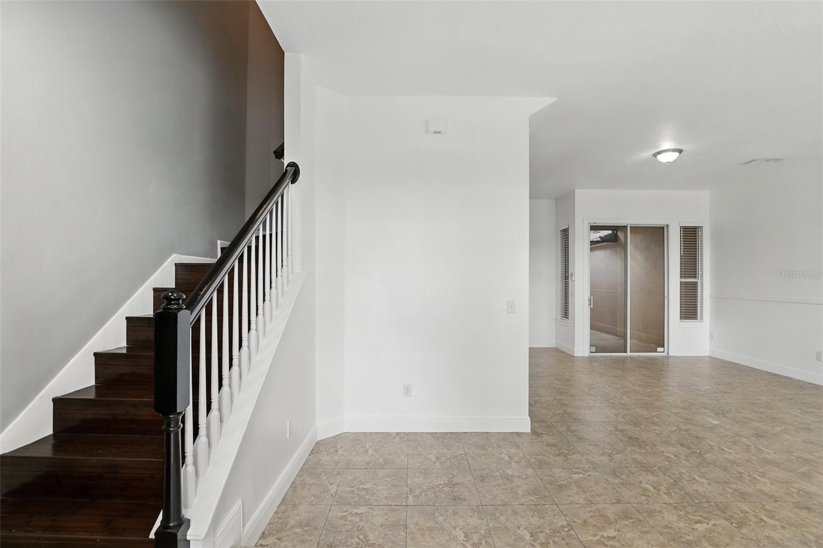 Image 4 of 35 For 12746 Avalon Lake Drive